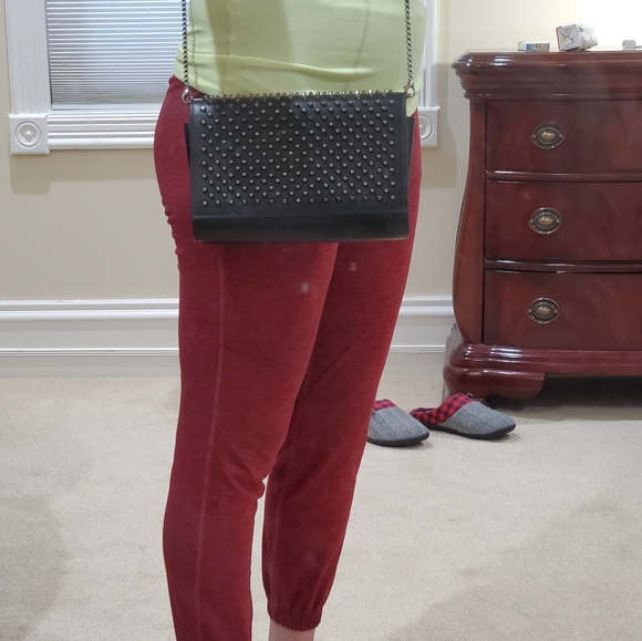 Christian louboutin paloma clutch.  Used like new condition. - Picture 16 of 16